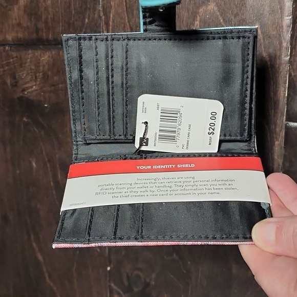 Mundi RFID blocking card case - Picture 3 of 4